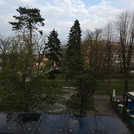 In Club 公寓式酒店