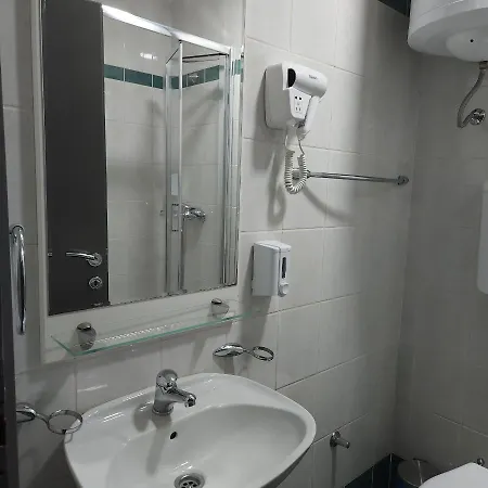 公寓式酒店 In Club 4*