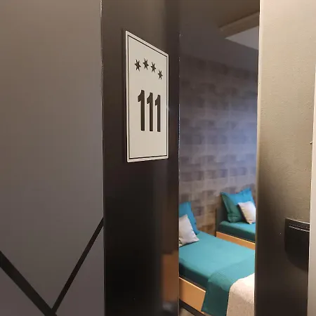 公寓式酒店 In Club