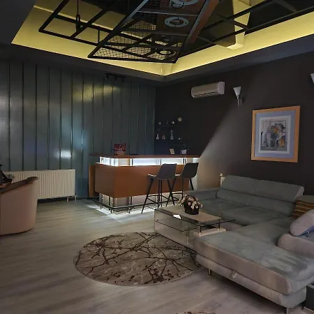 Aparthotel In Club 3*