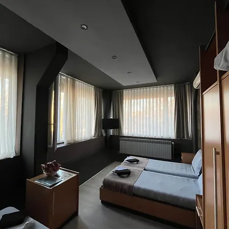 公寓式酒店 In Club 4*